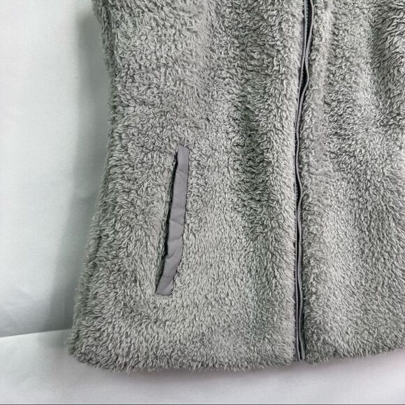 Patagonia Gray Zip up Fleece teddy vest - Picture 7 of 11